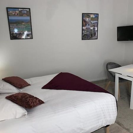 Appartement Rez De Chaussee Gold Beach Bayeux Exterior foto